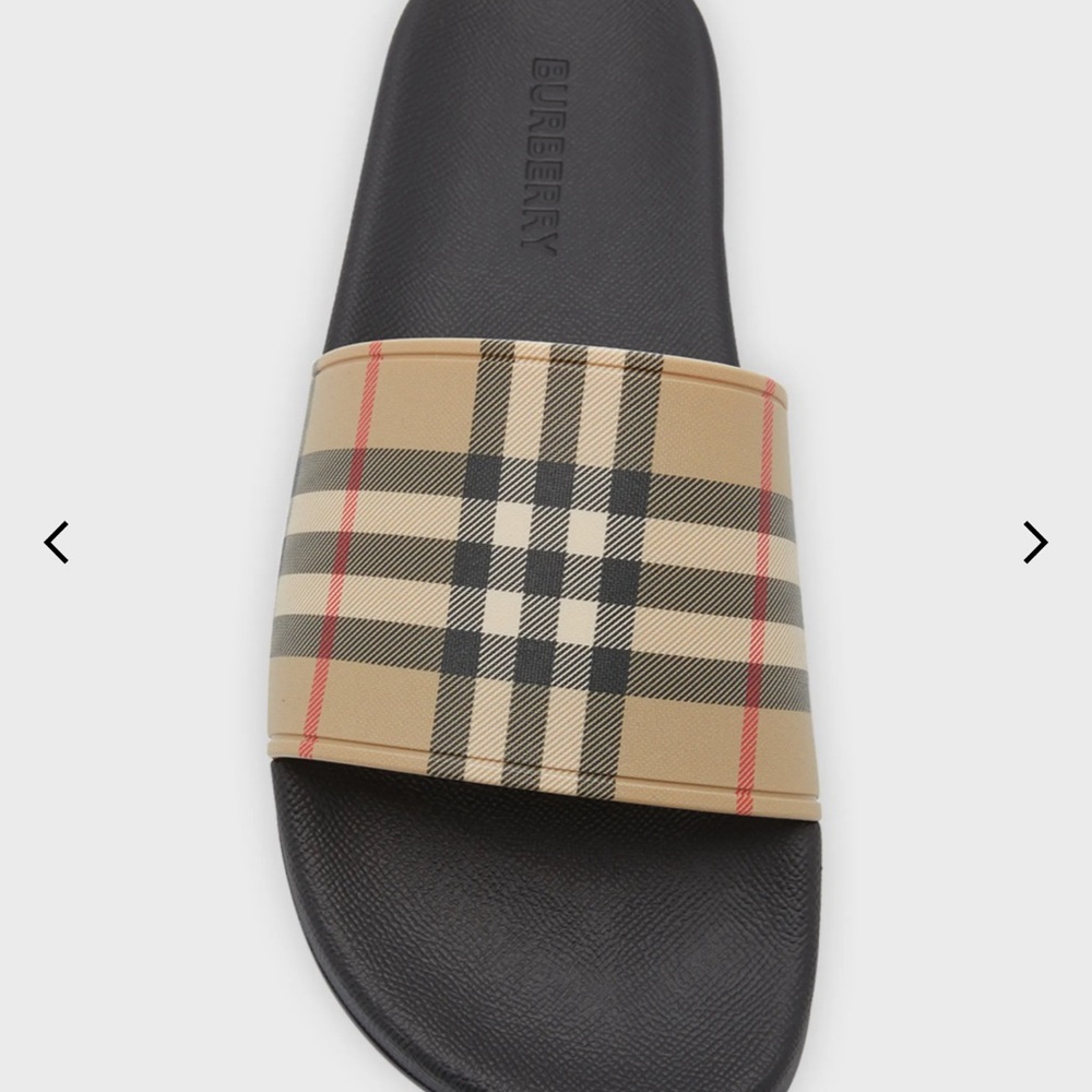 Used Burberry Men’s Slides size 12